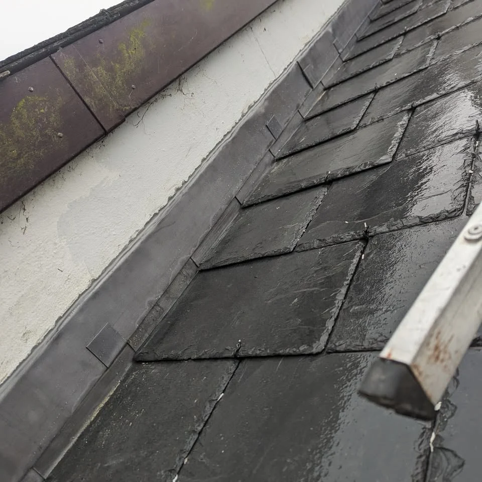 Hartland extension: slate and flashing detail